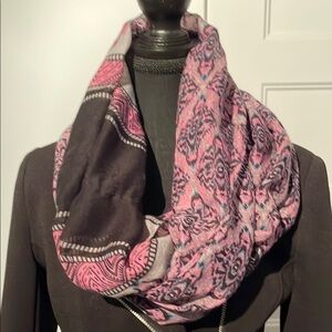 4/25$ Pink and Black Patterned Scarf.